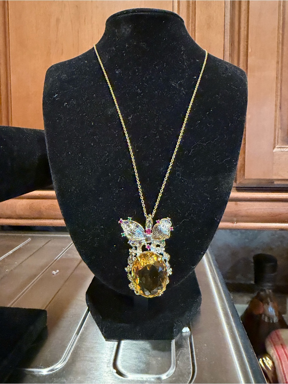 Gold-Tone Necklace with Yellow Faceted Crystal Pendant